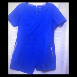 Jaanuu Tunic Royal Blue MED (Woman's scrub top)